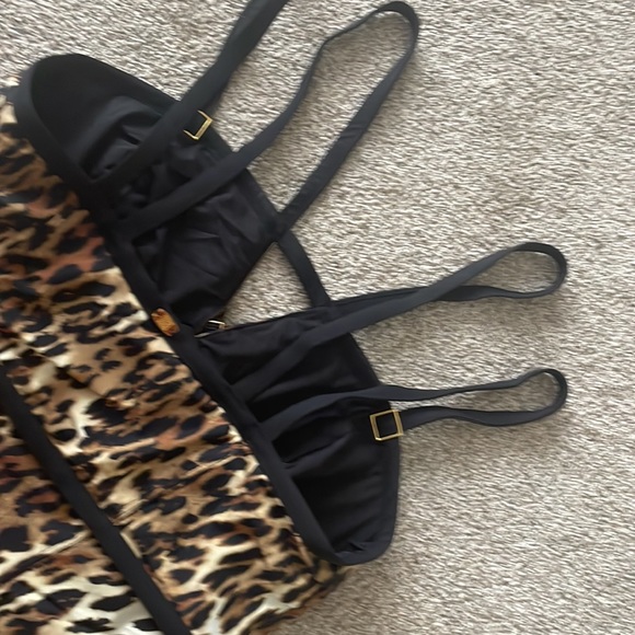 Stunning Miraclesuit by Amoressa worn once! Sz10 - Picture 5 of 9